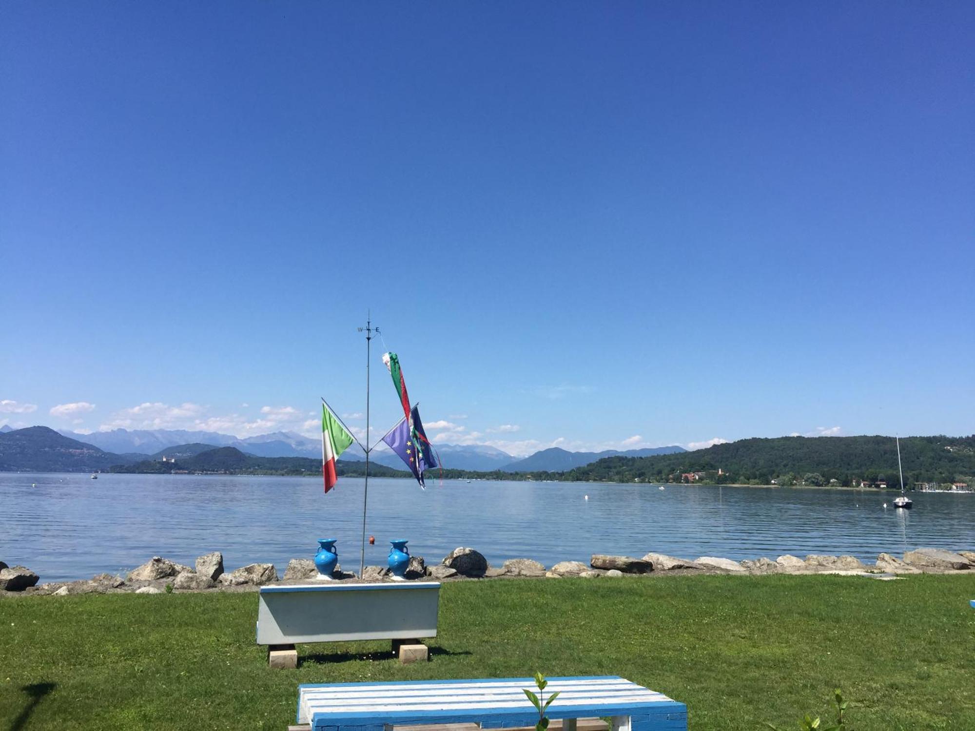 Bnbook Lago Maggiore Studio Castelletto sopra Ticino Luaran gambar